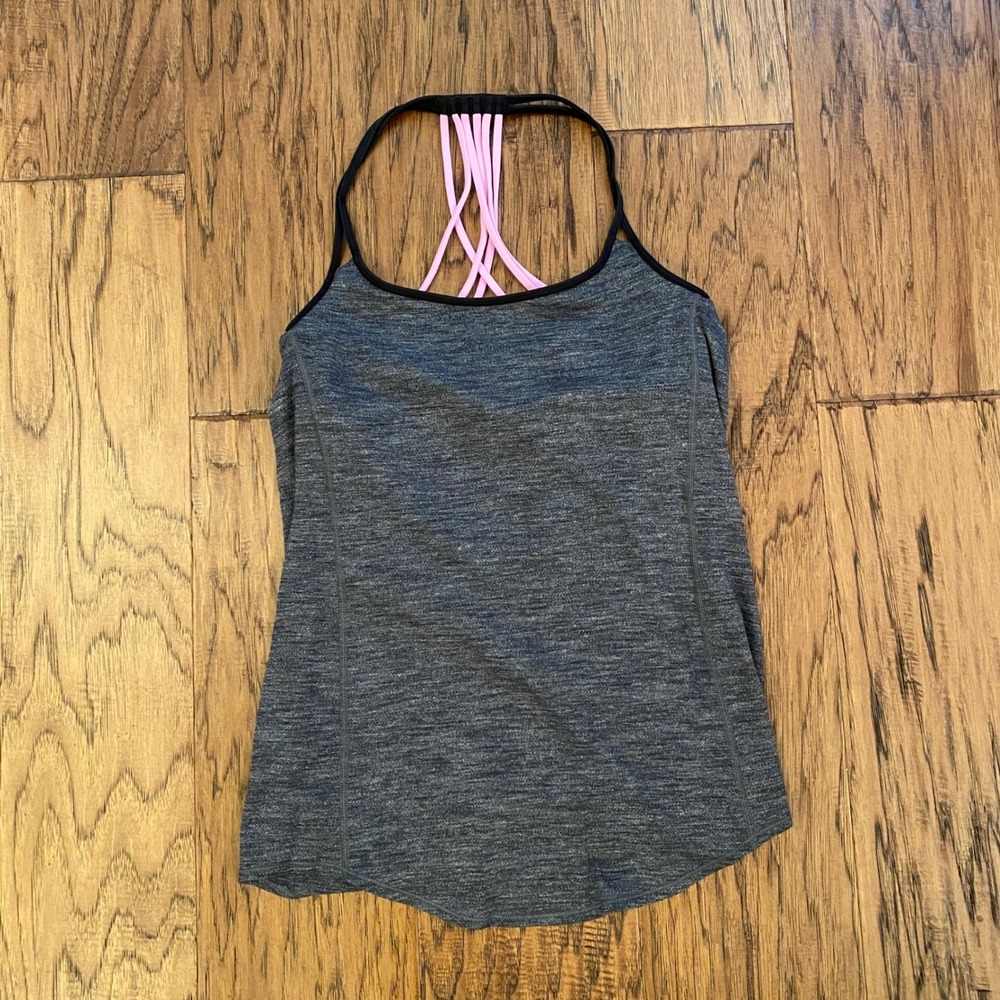 Lululemon Free To Be Wild Tank Top Women 6 Gray Pink Strappy Built-in Bra Active